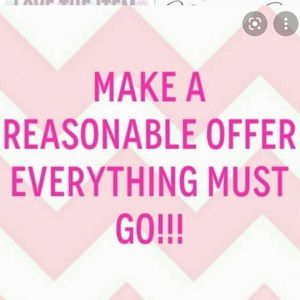 Lululemon, Ray bans, free people